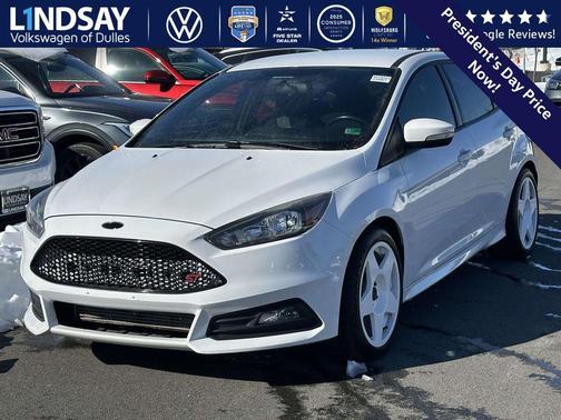 2018 Ford Focus ST ST