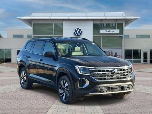 2025 Volkswagen Atlas 2.0T SE w/Technology 4MOTION