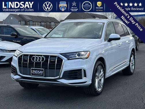 2023 Audi Q7 55 Premium Plus