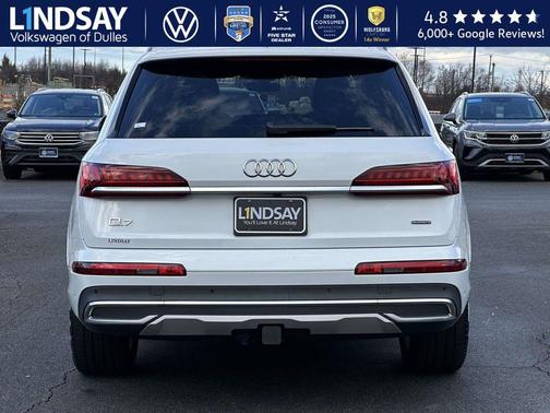 2023 Audi Q7 55 Premium Plus