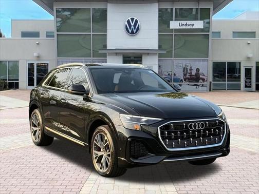 2024 Audi Q8 55 Premium Plus
