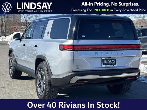 2025 Rivian R1S Adventure Dual Motor Standard Pack