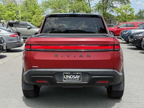 2022 Rivian R1T Adventure