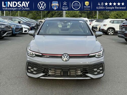 2025 Volkswagen Golf GTI 2.0T SE DSG
