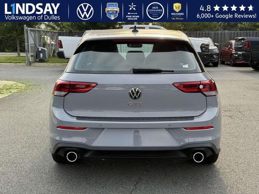 2025 Volkswagen Golf GTI 2.0T SE DSG