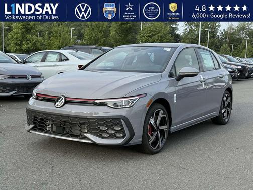 2025 Volkswagen Golf GTI 2.0T SE DSG