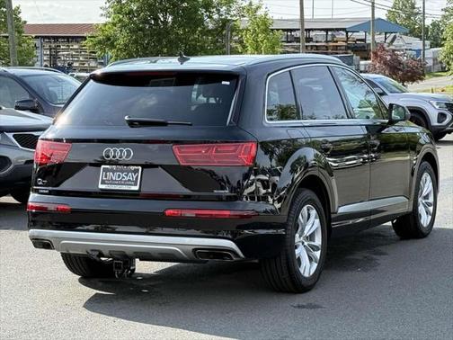 2019 Audi Q7 55 Premium Plus