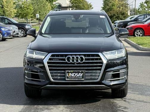 2019 Audi Q7 55 Premium Plus