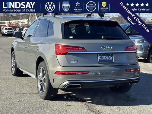 2023 Audi Q5 45 S line Premium Plus