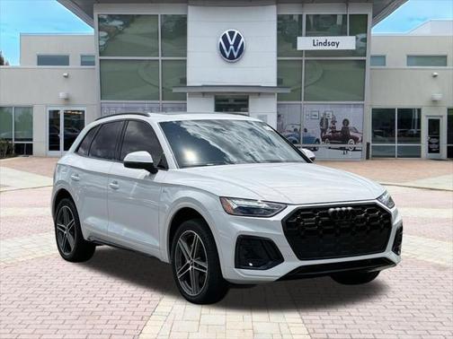 2024 Audi Q5 e 55 S line Premium Plus