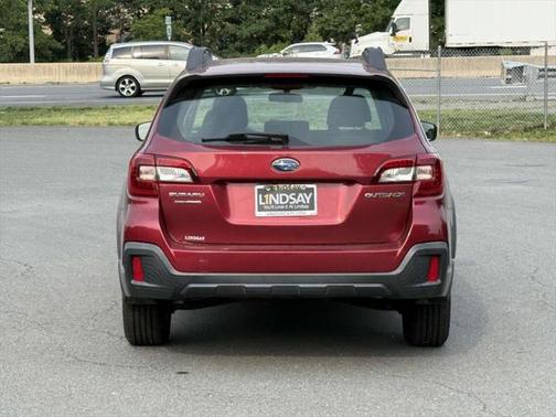 2018 Subaru Outback 2.5i