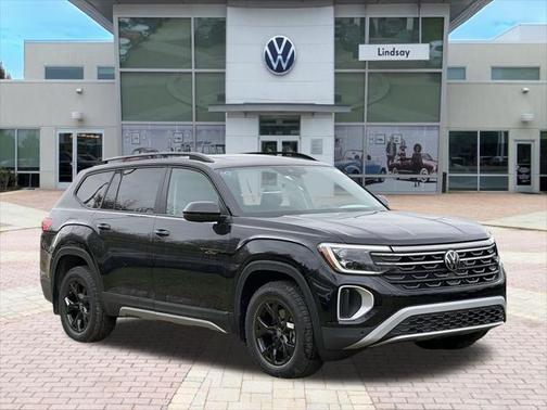 2025 Volkswagen Atlas 2.0T Peak Edition