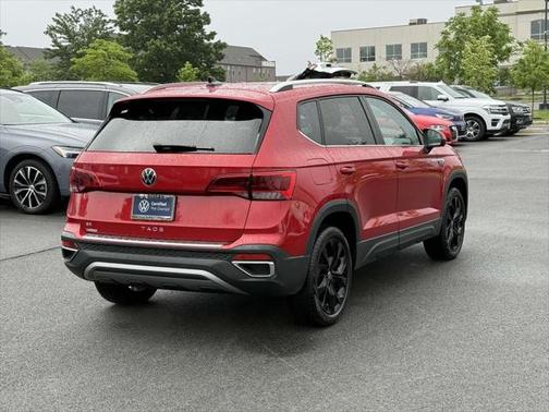 2024 Volkswagen Taos 1.5T SE