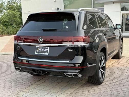 2025 Volkswagen Atlas 2.0T SEL Premium R-Line 4MOTION