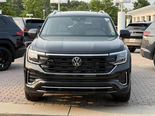 2025 Volkswagen Atlas 2.0T SEL Premium R-Line 4MOTION