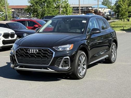 2022 Audi Q5 45 S line Premium