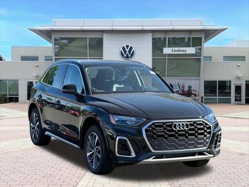 2022 Audi Q5 45 S line Premium