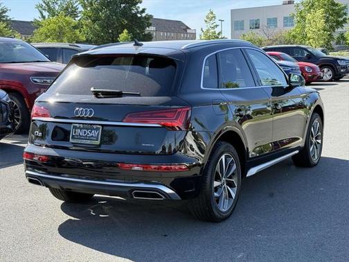 2022 Audi Q5 45 S line Premium