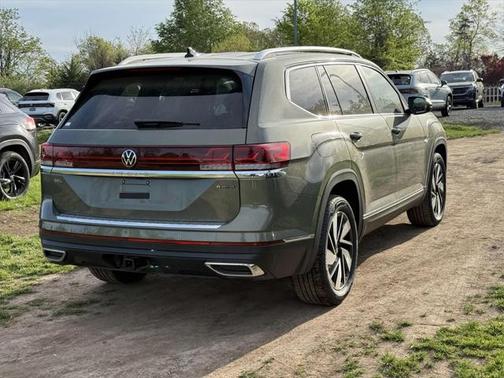 2025 Volkswagen Atlas 2.0T SEL