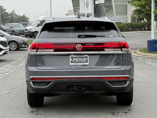 2025 Volkswagen Atlas Cross Sport 2.0T SE w/Technology 4MOTION