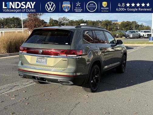 2026 Volkswagen Atlas 2.0T SE w/Technology 4MOTION