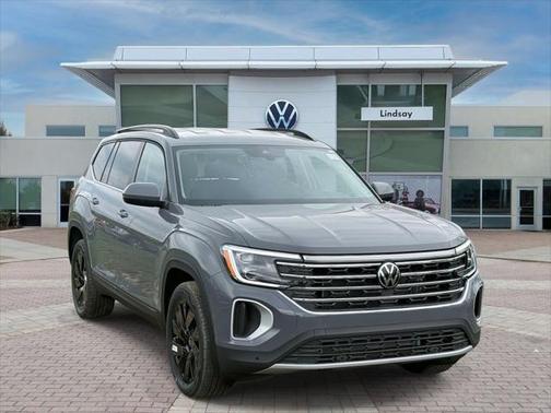 2025 Volkswagen Atlas 2.0T SE w/Technology 4MOTION