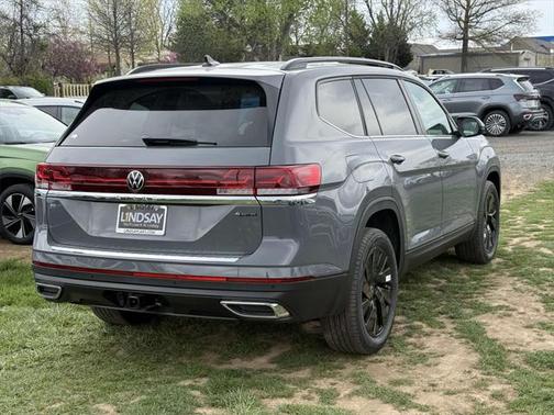 2025 Volkswagen Atlas 2.0T SE w/Technology 4MOTION