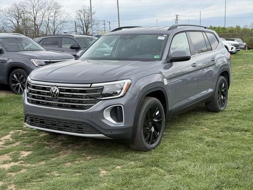 2025 Volkswagen Atlas 2.0T SE w/Technology 4MOTION