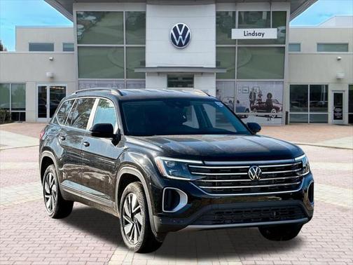 2025 Volkswagen Atlas 2.0T SE w/Technology 4MOTION