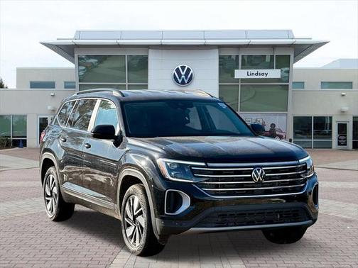 2025 Volkswagen Atlas 2.0T SE w/Technology 4MOTION