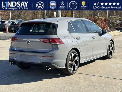 2026 Volkswagen Golf GTI 2.0T SE DSG