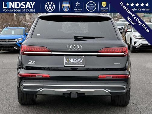 2023 Audi Q7 55 Premium Plus
