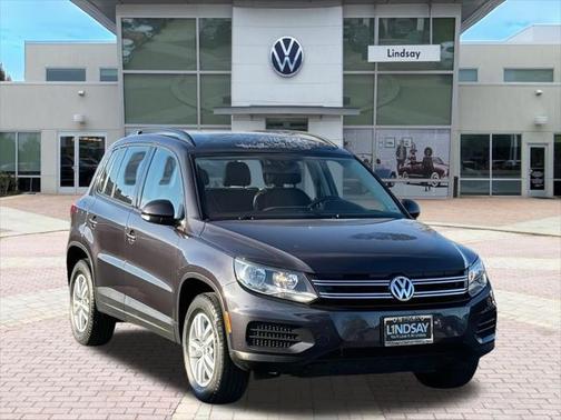 2016 Volkswagen Tiguan S