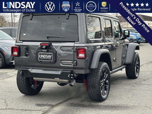 2025 Jeep Wrangler Willys