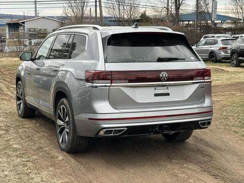 2025 Volkswagen Atlas 2.0T SEL Premium R-Line 4MOTION