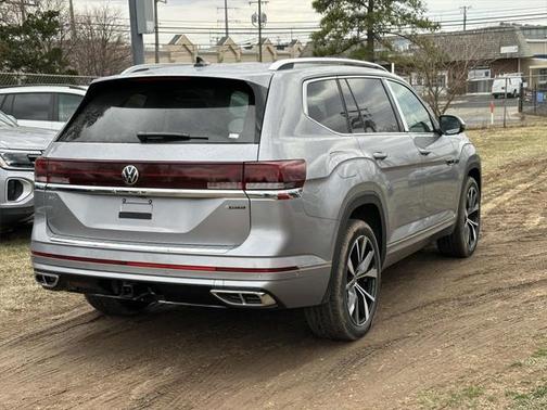 2025 Volkswagen Atlas 2.0T SEL Premium R-Line 4MOTION