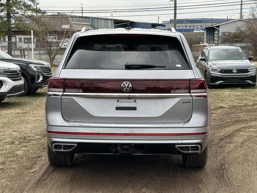 2025 Volkswagen Atlas 2.0T SEL Premium R-Line 4MOTION