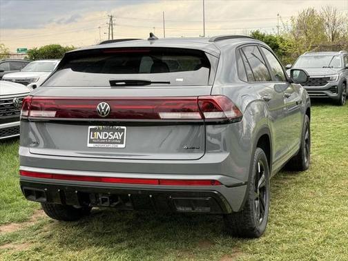 2025 Volkswagen Atlas Cross Sport 2.0T SEL