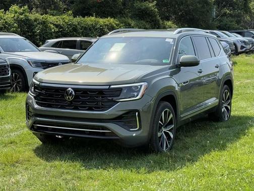 2025 Volkswagen Atlas 2.0T SEL Premium R-Line 4MOTION