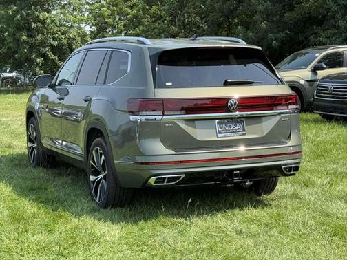 2025 Volkswagen Atlas 2.0T SEL Premium R-Line 4MOTION