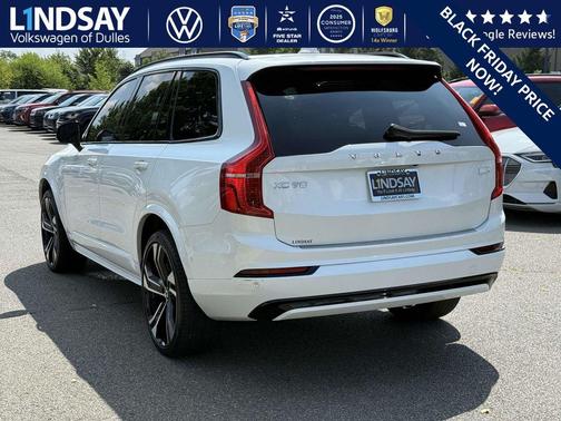 2022 Volvo XC90 Recharge Plug-In Hybrid T8 R-Design 7 Passenger