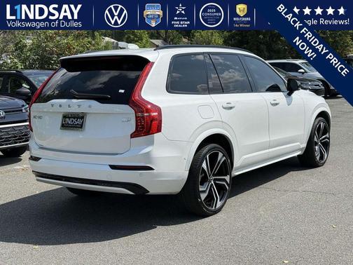 2022 Volvo XC90 Recharge Plug-In Hybrid T8 R-Design 7 Passenger