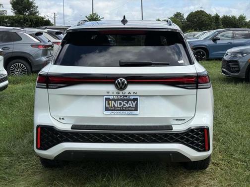 2025 Volkswagen Tiguan 2.0T SE R-Line Black 4MOTION