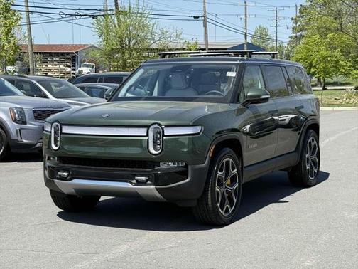 2023 Rivian R1S Adventure