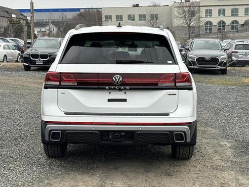 2025 Volkswagen Atlas 2.0T Peak Edition