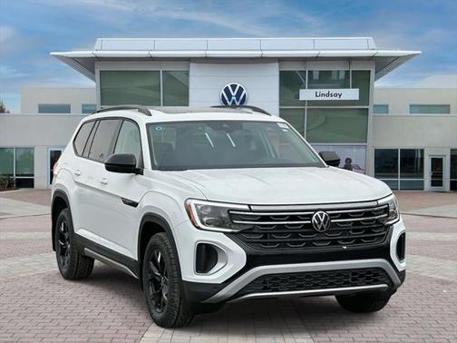 2025 Volkswagen Atlas 2.0T Peak Edition