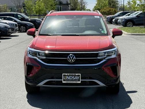 2024 Volkswagen Taos 1.5T SEL