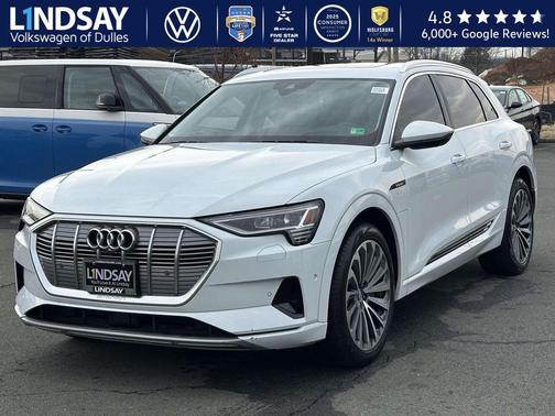 2019 Audi e-tron Premium Plus