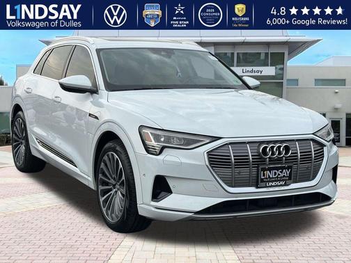 2019 Audi e-tron Premium Plus