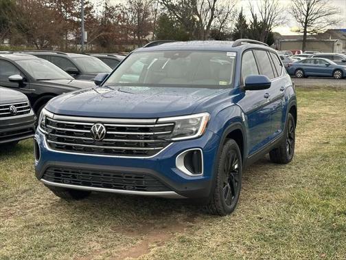 2025 Volkswagen Atlas 2.0T SE w/Technology 4MOTION